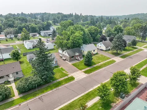 14 W Palm Street Duluth MN 55811