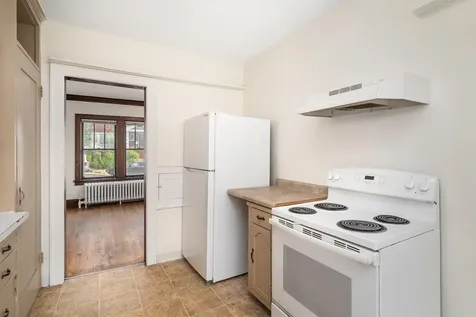 719 N 16th Avenue E Duluth MN 55812