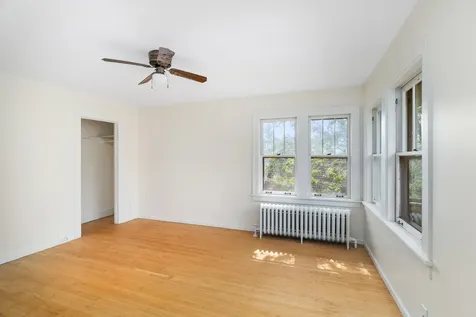 719 N 16th Avenue E Duluth MN 55812