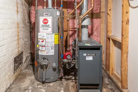 719 N 16th Avenue E Duluth MN 55812