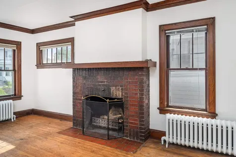 719 N 16th Avenue E Duluth MN 55812