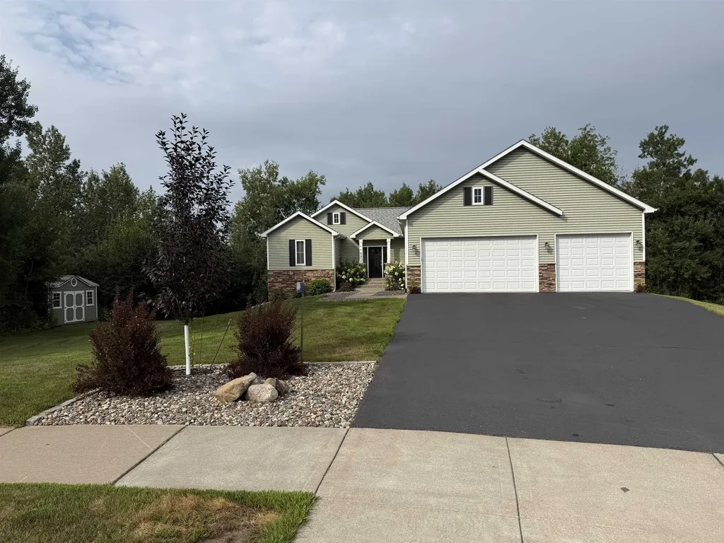 4999 Timber Hill Court Hermantown MN 55811