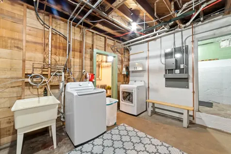 313 Avenue C Cloquet MN 55720