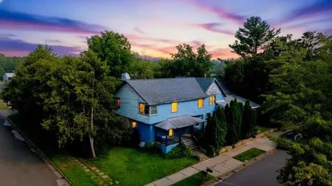 205 N Commercial Avenue Sandstone MN 55072