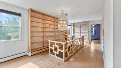 205 N Commercial Avenue Sandstone MN 55072