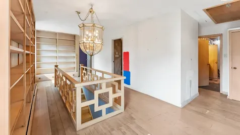 205 N Commercial Avenue Sandstone MN 55072