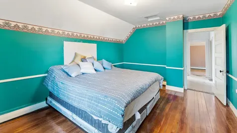 205 N Commercial Avenue Sandstone MN 55072