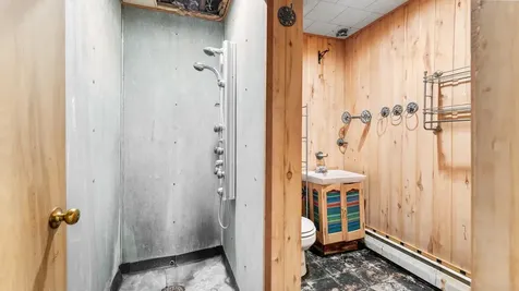 205 N Commercial Avenue Sandstone MN 55072