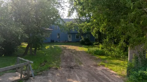 205 N Commercial Avenue Sandstone MN 55072