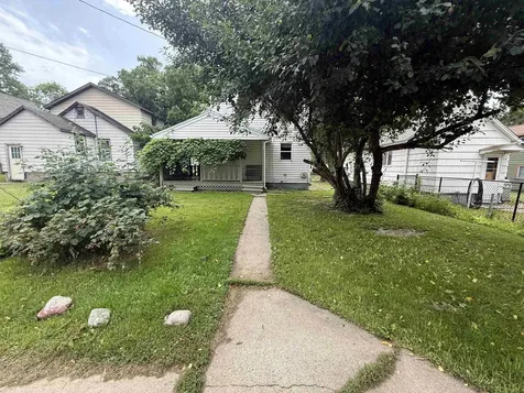 809 N 16th Street Virginia MN 55792