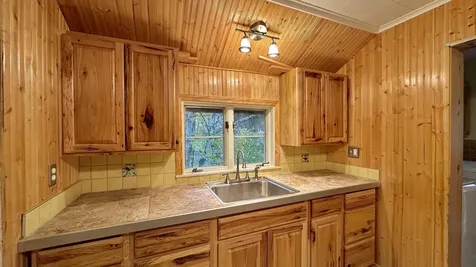 13 Jasper Street Soudan MN 55782-3607