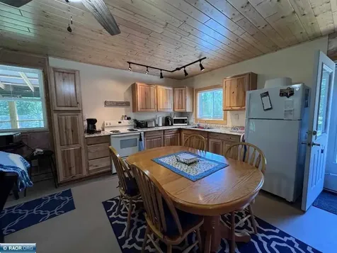 2964 Chaps Road Cook MN 55723