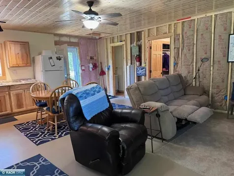 2964 Chaps Road Cook MN 55723