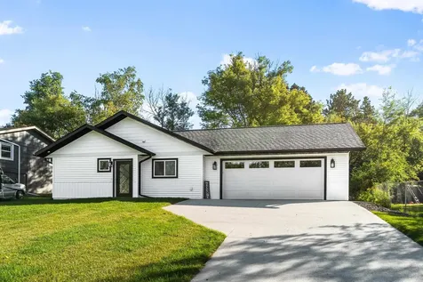 2440 Hutchinson Road Duluth MN 55811