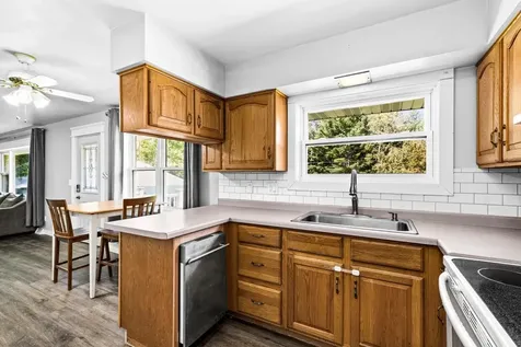 56 Helberg Road Esko MN 55733