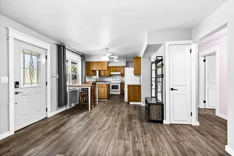 56 Helberg Road Esko MN 55733