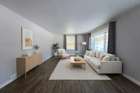 56 Helberg Road Esko MN 55733