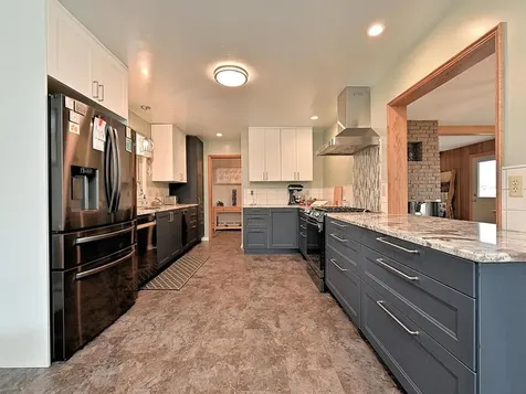 7 Kent Lane Silver Bay MN 55603