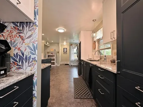 7 Kent Lane Silver Bay MN 55603