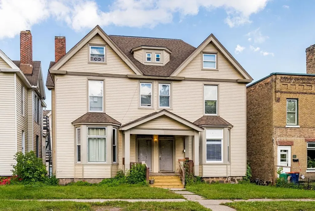 1426-1428 E 1st Street Duluth MN 55805