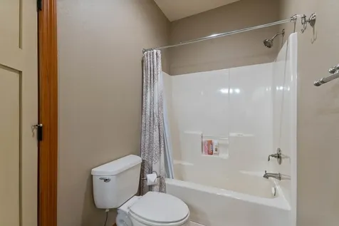 1950 Middle Lane Duluth MN 55811