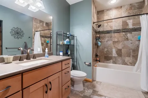 1950 Middle Lane Duluth MN 55811