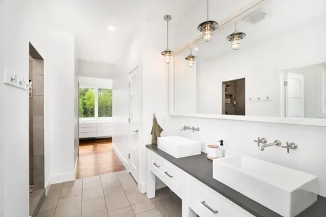 1229 Knife River Road Two Harbors MN 55616-38