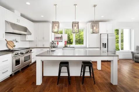 1229 Knife River Road Two Harbors MN 55616-38