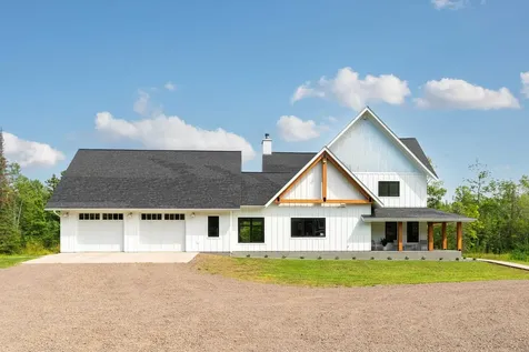 1229 Knife River Road Two Harbors MN 55616-38