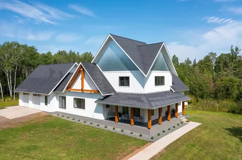 1229 Knife River Road Two Harbors MN 55616-38