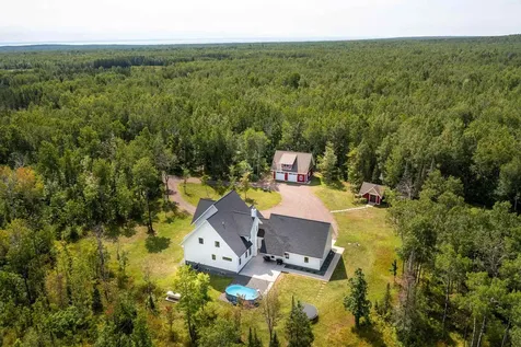 1229 Knife River Road Two Harbors MN 55616-38