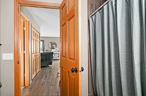 7070 Rice Lake Road Duluth MN 55803