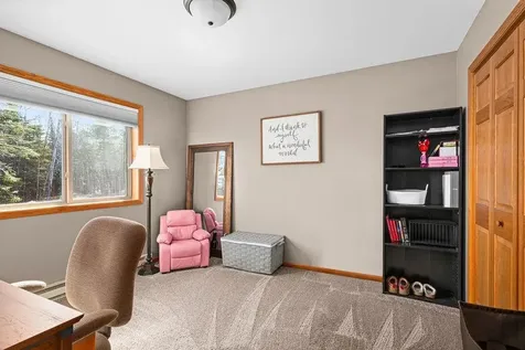 7070 Rice Lake Road Duluth MN 55803