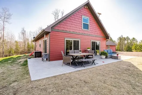 7070 Rice Lake Road Duluth MN 55803