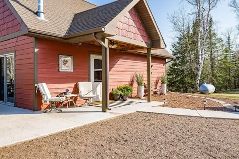 7070 Rice Lake Road Duluth MN 55803