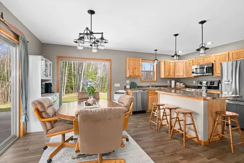 7070 Rice Lake Road Duluth MN 55803