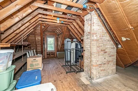 1616 E 1st Street Duluth MN 55812