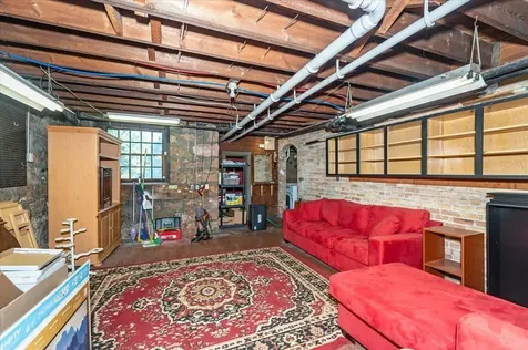 1616 E 1st Street Duluth MN 55812