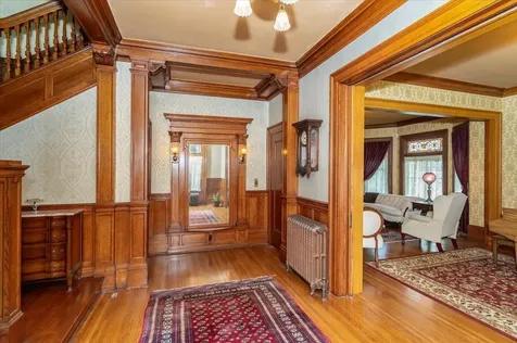 1616 E 1st Street Duluth MN 55812