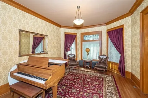 1616 E 1st Street Duluth MN 55812