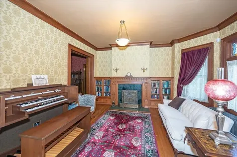 1616 E 1st Street Duluth MN 55812