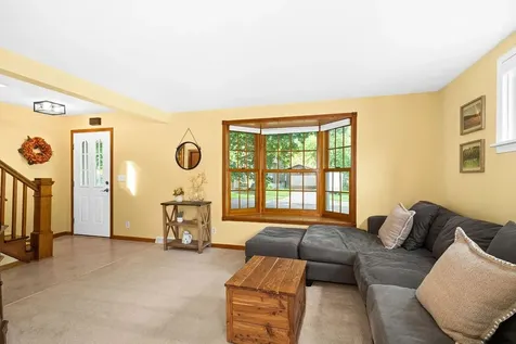 429 N 83rd Avenue W Duluth MN 55807