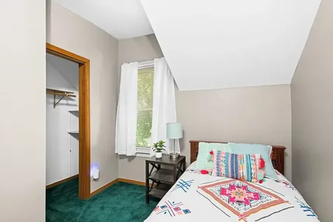 429 N 83rd Avenue W Duluth MN 55807