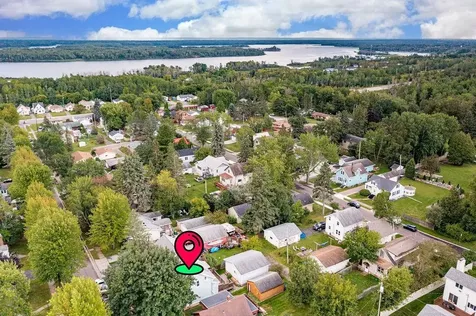 429 N 83rd Avenue W Duluth MN 55807