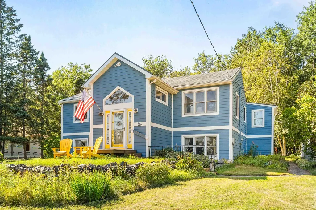 5227 Greenwood Road Duluth MN 55804