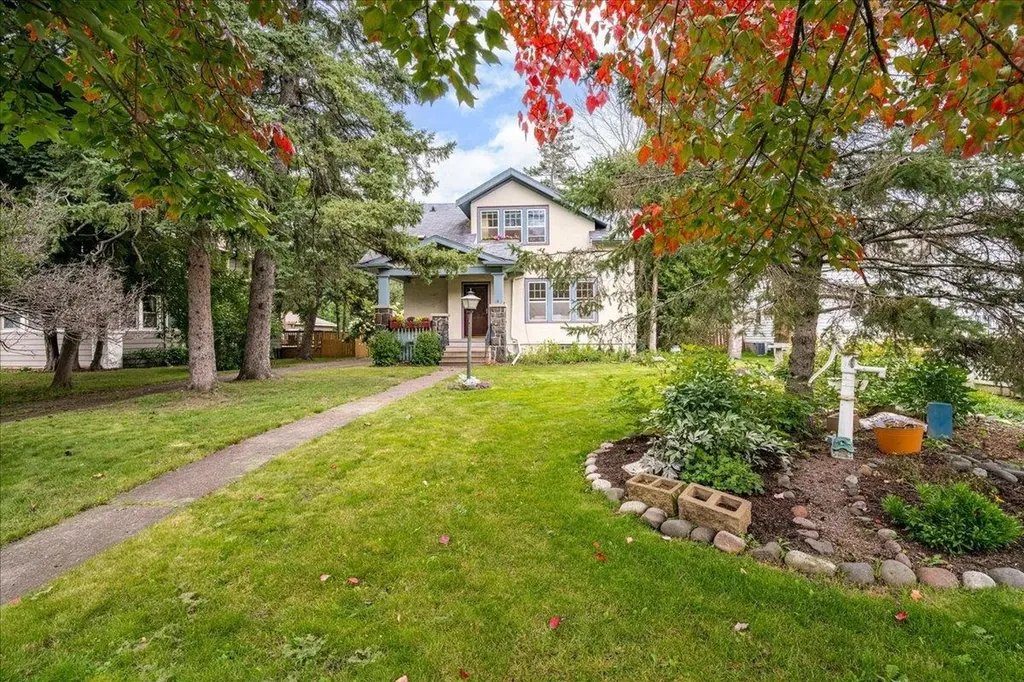 1818 Vermilion Road Duluth MN 55803