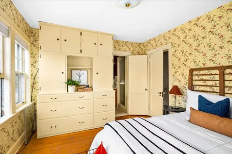 1818 Vermilion Road Duluth MN 55803