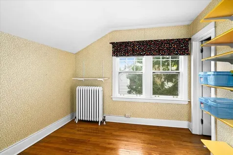 1818 Vermilion Road Duluth MN 55803