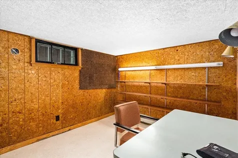 1818 Vermilion Road Duluth MN 55803