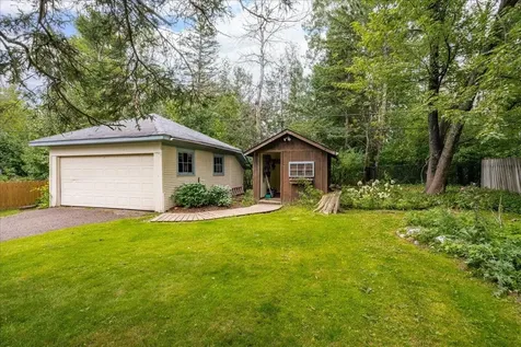 1818 Vermilion Road Duluth MN 55803